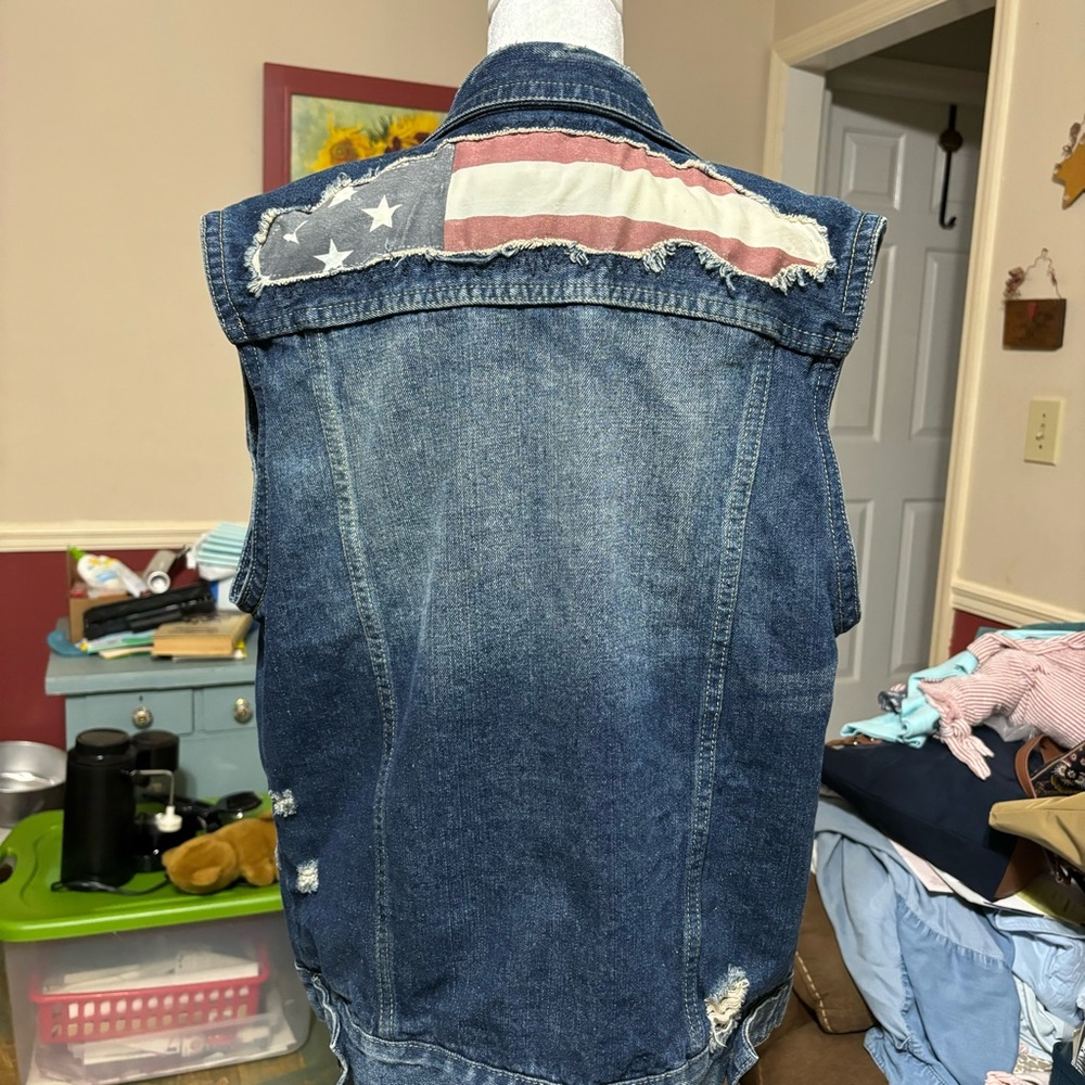 Carbon patriotic denim vest medium
